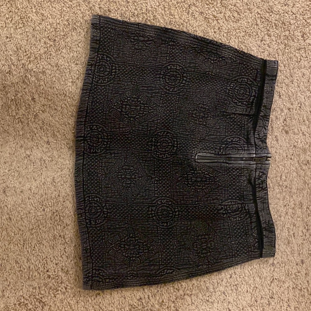 Mini skirt, Roxy, Size M - Picture 5 of 8